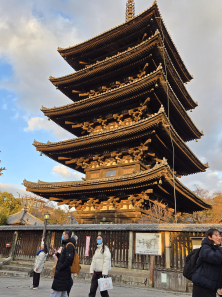 看看Stan的個人專頁