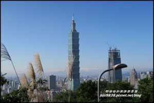 台北。象山親山步道。大年初一登高望遠
