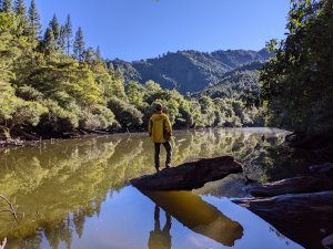 【高雄桃源】南一段。石山秀湖