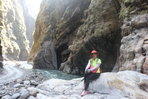 北港溪一線天峽谷、彩壁、溫泉、能高大圳