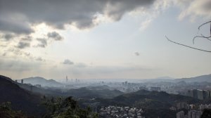 汐止大尖山 天秀宮停車場起登