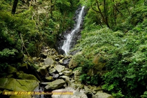 【台北市】鹿角坑生態保護區 楓林瀑布
