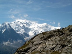 【新聞】白朗峰人多失序 10歲登山客與父被阻上山