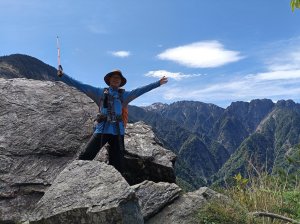 四登玉山前峰出大景，新手入門百岳，來體驗超陡石瀑(含簡易攻略)