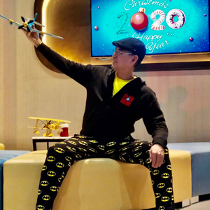 # 陳德成 國際志工