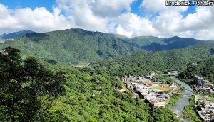 龍潭山，瑞芳山，秀崎山，潛龍在淵大石壁，碧峰岩步道，瑞芳老街，廖家古厝，輕便台車舊址，萬壽山，萬壽山南峰，長壽嶺步道