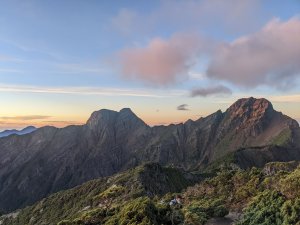 來去排雲山莊住一晚~玉山西主北峰遊記