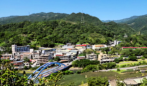鬼子瀬尖山（大尾山），坪林茶葉博物館，石雕公園，北勢溪自行車道，下坑子口溪親水遊憩區，堤頂步道