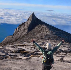 【走來走去-36】馬來西亞神山-Mountain Kinabalu。