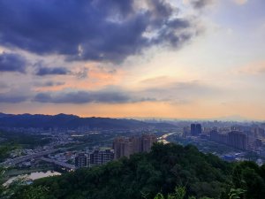 新店獅頭山（小獅山）