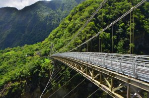 【新聞】山月吊橋將更名為「布洛灣吊橋」，為尊重在地族人意願及太魯閣族歷史文化內涵