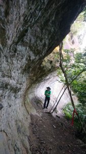 四分子古道、月扇湖山大岩壁O走