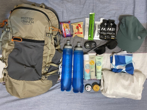 夏季爬山必帶裝備分享！防中暑、脫水，用心感受山林之美