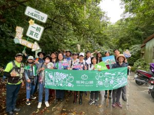 【天上山賞桐追螢】微笑山線達人帶路！浪跡旅攝康康親授：螢火蟲攝影實戰教學，定格土城桐花季的極致浪漫