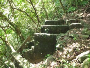 雙溪區十三層煉金爐+一坑土地公+瑞三金礦坑+黃金隧道+雕山古道舊路P字走+牡丹煤礦遺址