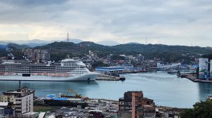 基隆小旅(夏隆咖啡、龍頭山獅子亭)