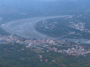 狗寮山縱走大貢占山