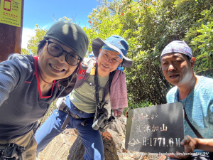 收齊 「谷關八雄」、 感謝同行  2025 D0518 大雪山遊客中心→ 平石山林道 (大雪山220林道) → 波津加山 來回