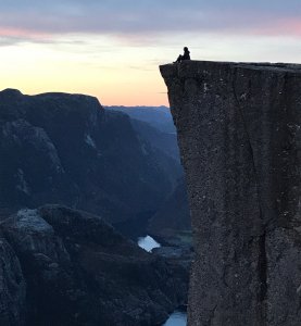 2018十月挪威聖壇岩與呂瑟峽灣的日出