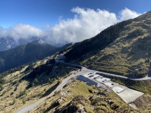 【登山的人】第一次爬百岳就撿三座