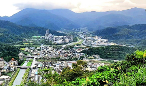 蘇澳冷泉公園，七星嶺步道，賊仔澳海灘秘境，南方澳觀景台，內埤海灘，北濱公園