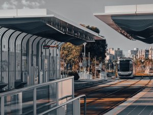 山野紀行📒 #9 | 高雄綠道 - 鐵路地下化園道