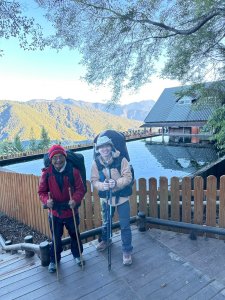 帶著77歲爸爸爬百岳~雪山西稜_12/07~12/12，2025唯一一爬。