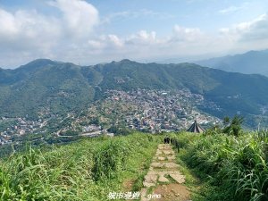 【新北瑞芳】黃金山城好展望。 小百岳基隆山x九份老街