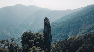 藏在中央山脈東支脈、賽德克傳說牡丹聖石🏕 空拍