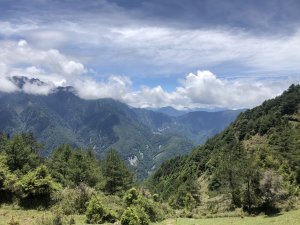 麟趾山 鹿林山