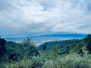 「鵲子山」