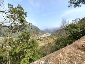 【台中和平】 雙崎部落款款行。 埋伏坪登山步道 (埋伏坪山)