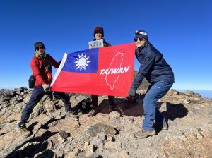 「十峻」之首：玉山東峰