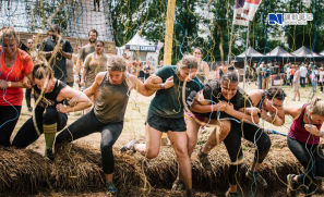 【賽事】讓數百萬人甘願跳進泥巴與電流之中 全球最狂障礙跑 Tough Mudder