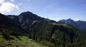 【新聞】颱風來襲太魯閣封園 13人「爬黑山」被抓包將開罰還要停權