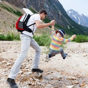 【親子健行】帶孩子爬山成功的撇步