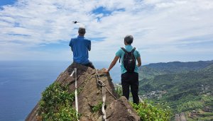 勝過劍龍稜的驚險- -勇士岩 雷霆峰 基隆山 O型縱走