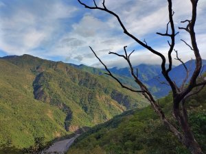 石可見山