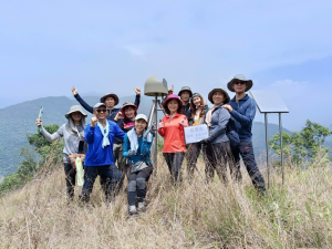 高雄多納六秀-德德山群峰（主峰、西北峰與北峰）與龍頭山O型大環走上龍珠亭
