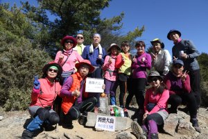 2019/3/1百岳西巒大山─人倫林道管制站柵欄處→第一瞭望台→西巒大山往返