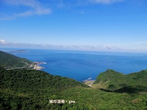 【基隆。 安樂】遠眺蔚藍海岸。 編號3小百岳~大武崙山