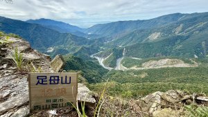 高雄多納六秀-走過豐富歷史遺跡的足母山