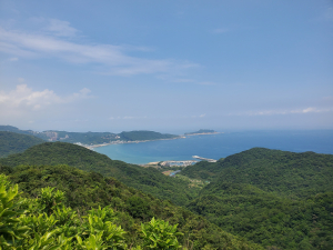 大路嶺古道，瑪鋉山群峰（瑪鋉山，瑪鋉山東峰，金剛岩，瑪鋉山東北峰）