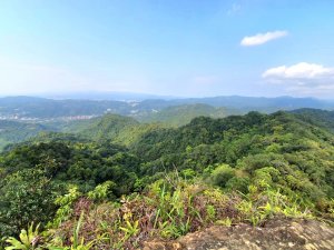 北部三大岩場，石碇筆架連峰（筆架山，炙子頭山，西帽子岩），連走二格山