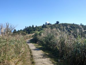 搭火車登五分山(小百岳#10)順遊十分瀑布