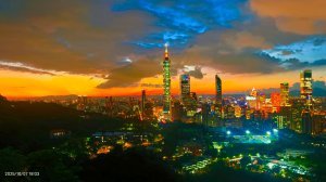 #虎山峰 #夕陽 #火燒雲 #霞光 10/7