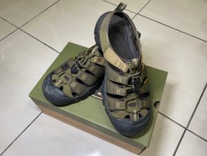 「KEEN NEWPORT HYDRO水陸護趾涼鞋」分享