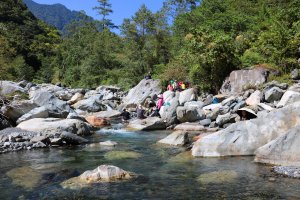 【南投。仁愛】高山美境之紅香部落。 獵人古道x帖畢倫溪