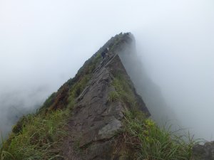 茶壺山步道、伏牛礦體、鋸齒稜、茶壺山步道P字型