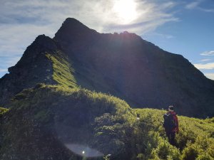 黑色奇萊-主北三日成功山屋順訪石門山